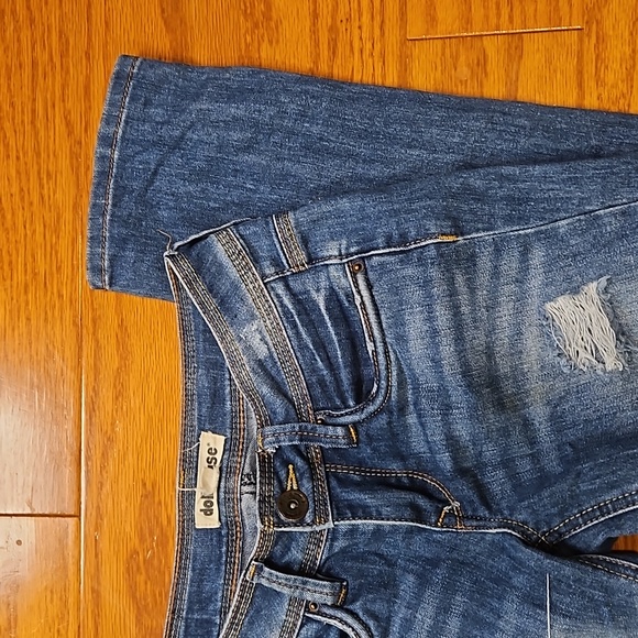 Dollhouse Jeans - Picture 3 of 8